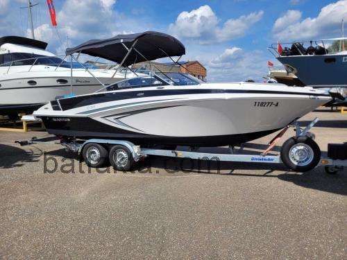 Glastron GT 229 tekniska specifikationer 